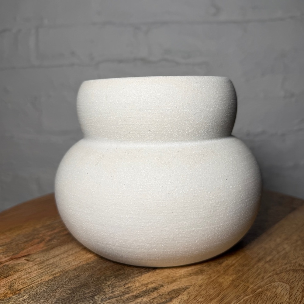 Target White Stoneware Round Vase - Picture 2 of 6